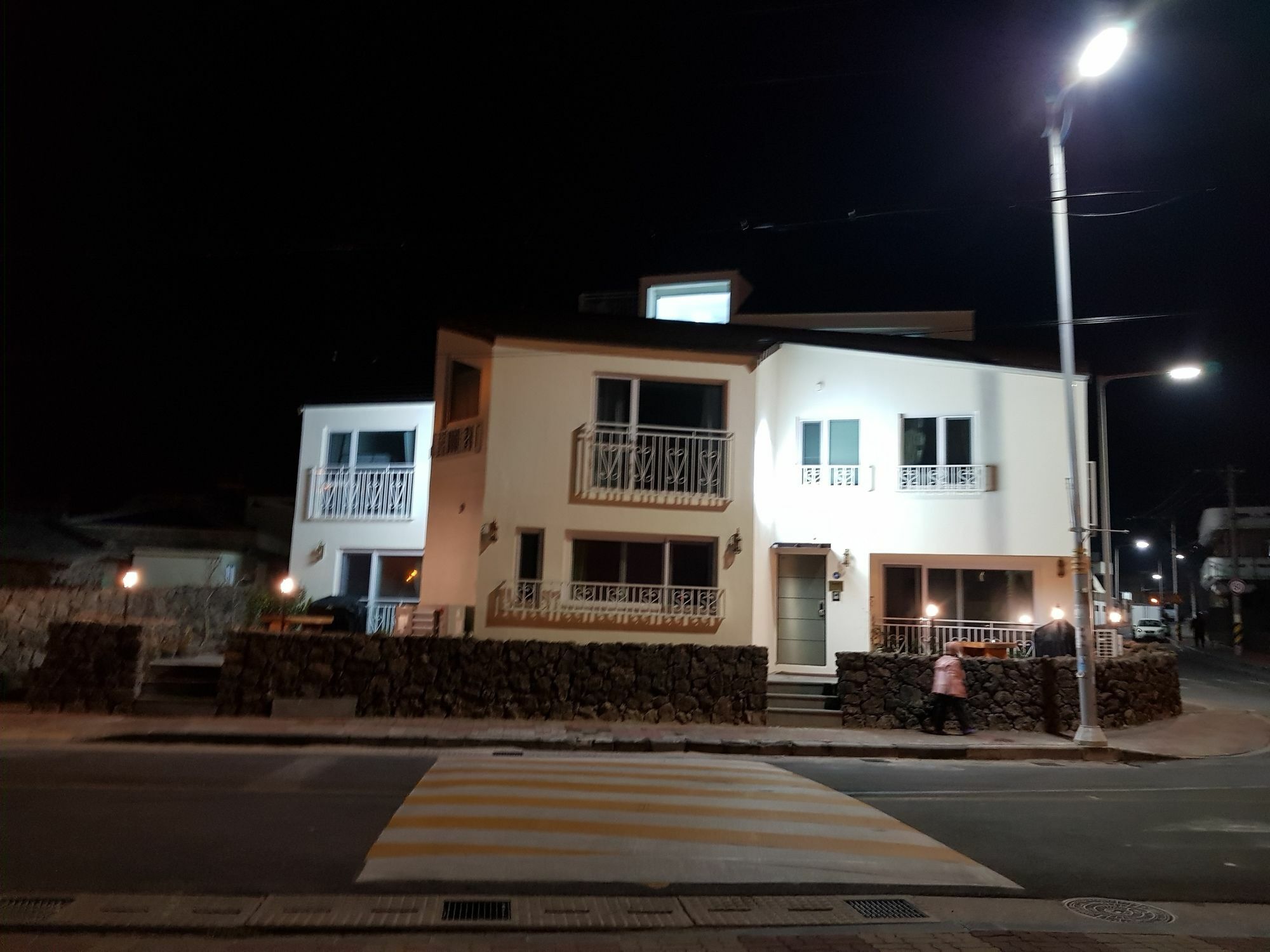 วันหยุดที่บ้าน Hani Haus เมืองเชจู